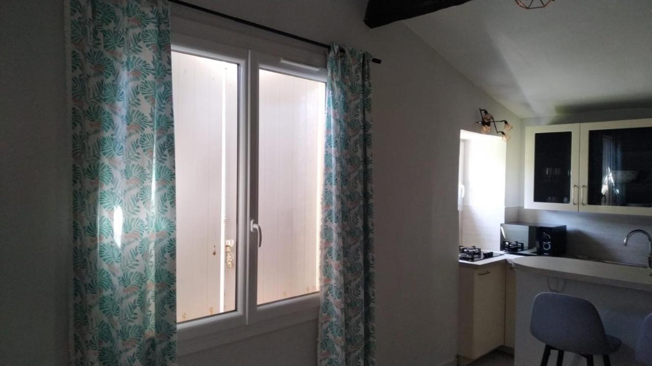Charmante petite maison a l'éntrée de Saint Tropez Exterior foto