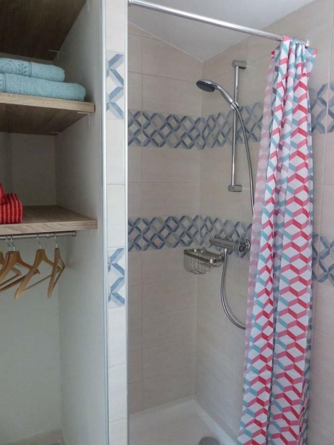 Charmante petite maison a l'éntrée de Saint Tropez Exterior foto