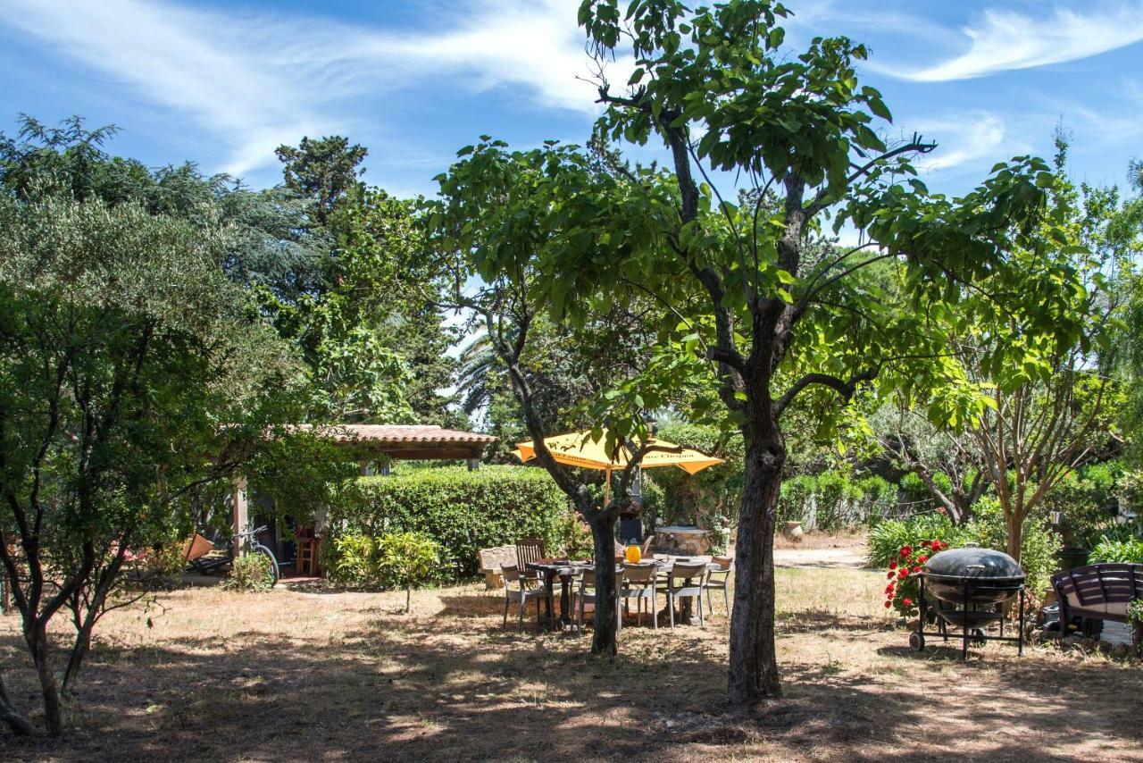 Charmante petite maison a l'éntrée de Saint Tropez Exterior foto